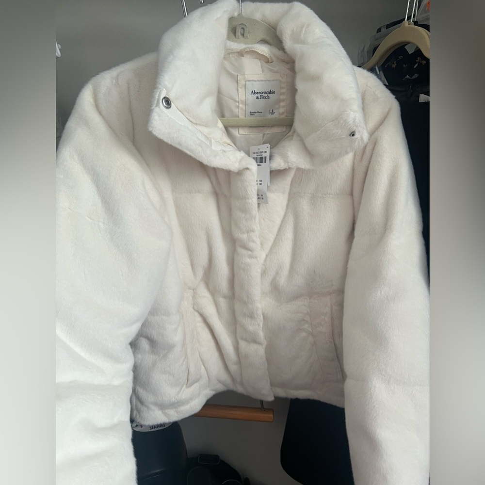 Abercrombie & Fitch Cream Faux Fur Jacket
